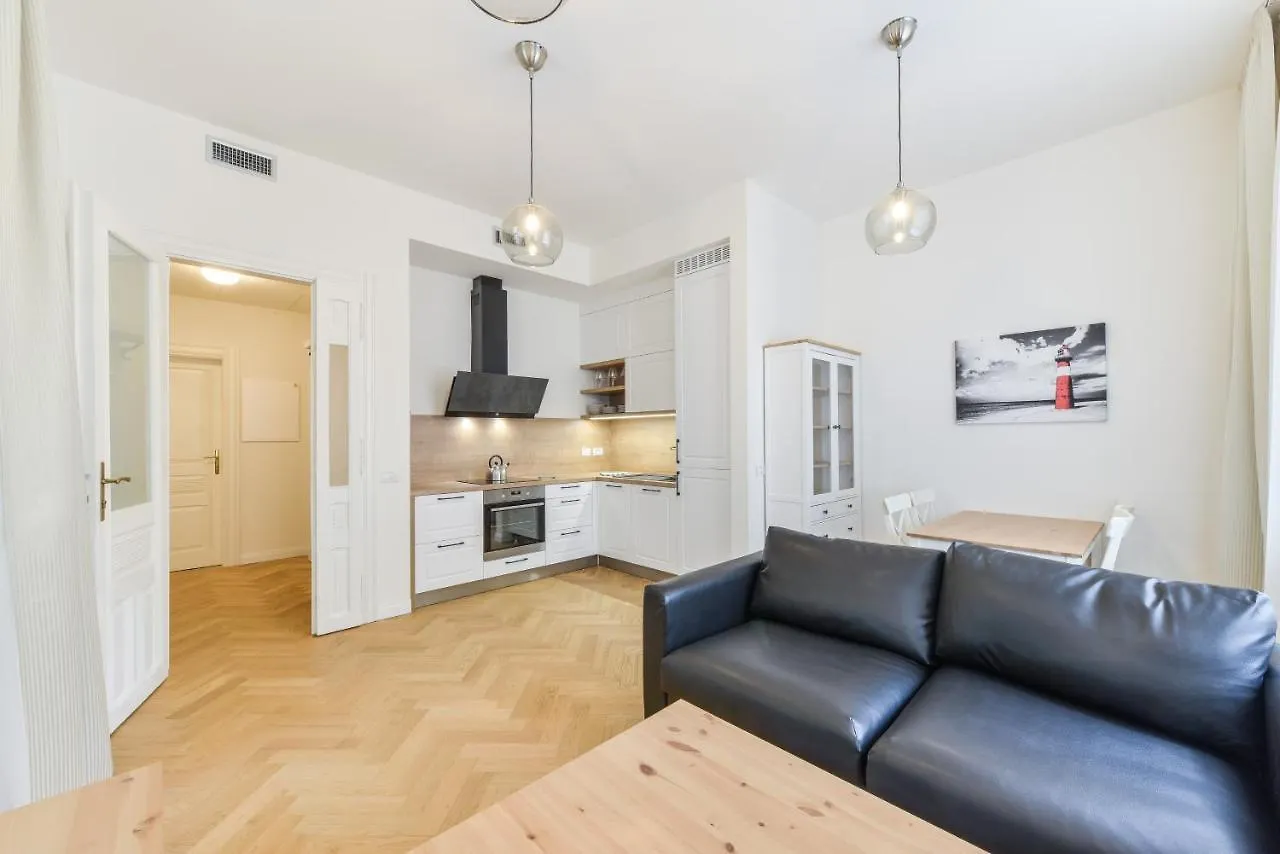 Brand New Apartment Next To Old Town Square Prague