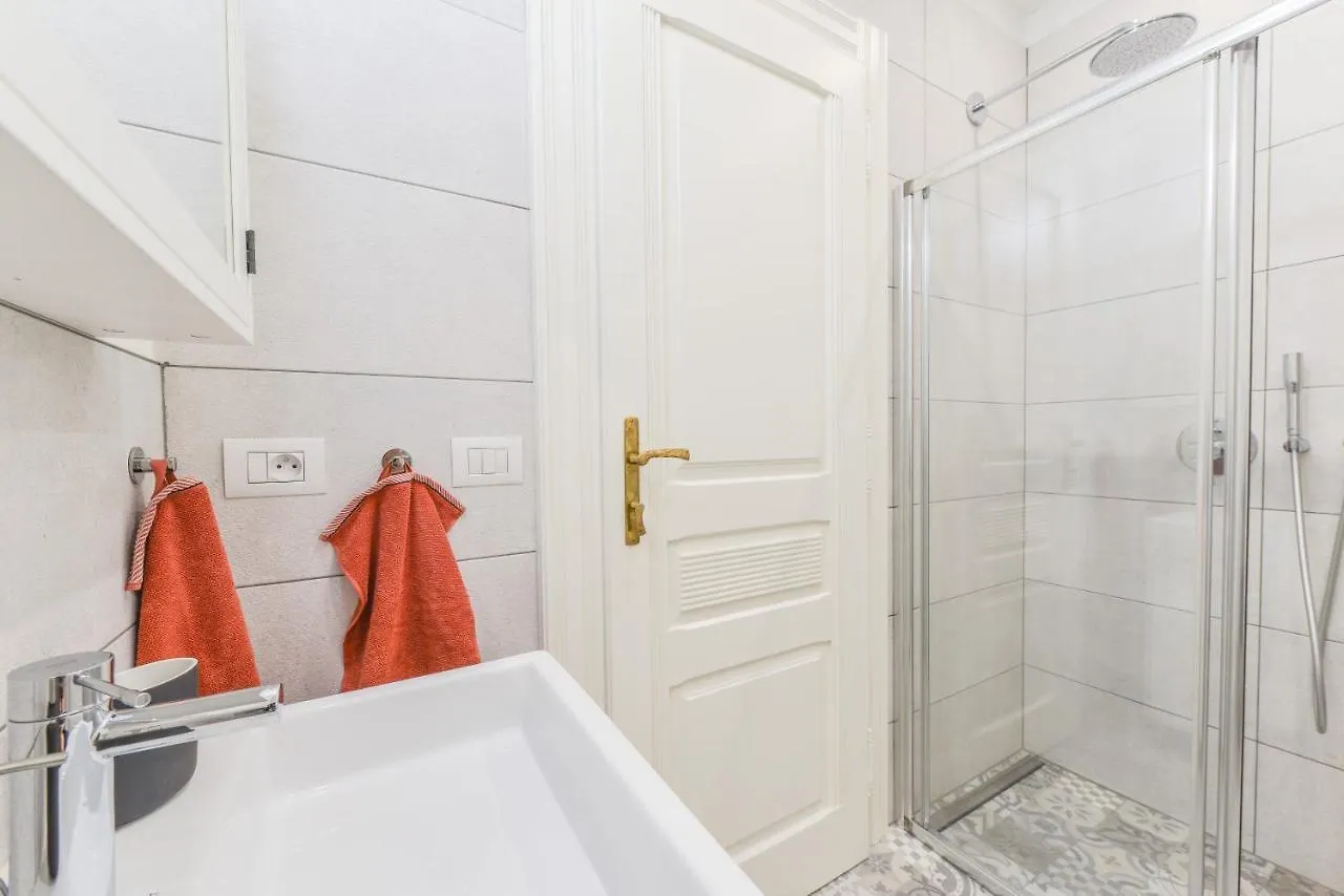 Brand New Apartment Next To Old Town Square Prague